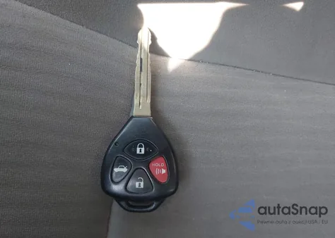 2010 Toyota Corolla Le z USA, uszkodzony, nr VIN 2T1BU4EE3AC284403